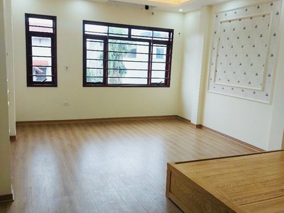 Bán nhà mặt đường 20m tại vĩnh ninh vĩnh quỳnh, dt 55m 5 tầng, giá 5.7 tỷ 3