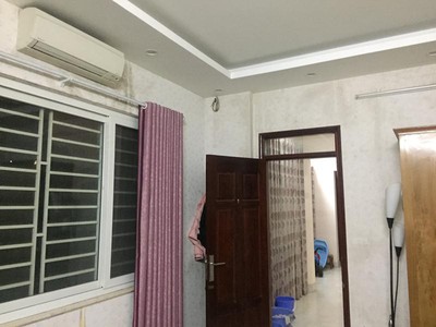 Nhà riêng ngõ phố nguyễn trãi nguyễn xiển dt35m2x3t giá 15tr 9