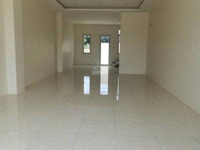 Nhà nguyên căn trống suốt MT Hoàng Văn Thụ 1 trệt, 4 lầu 6