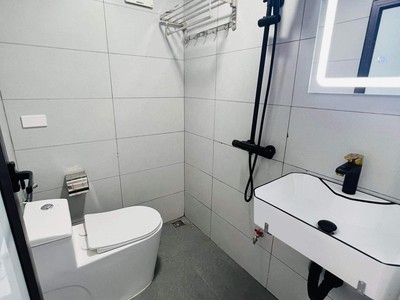 Bán nhà nam đồng 40m2 x 4t, ngõ thông, nhỉnh 3 tỷ 1