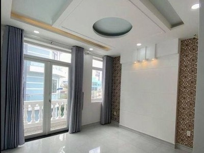 Nhà mới xay 4x16 giá 840tr ngay thị trấn đức hòa 3