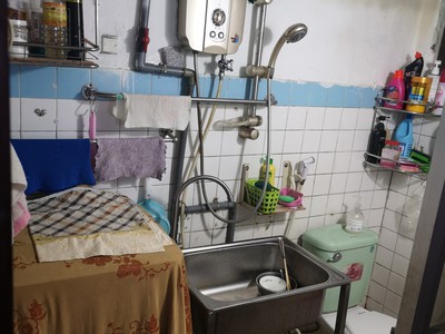 Bán căn hộ tầng 3 C.cư 9 Cao Bá Nhạ Quận 1 GIÁ TỐT 5