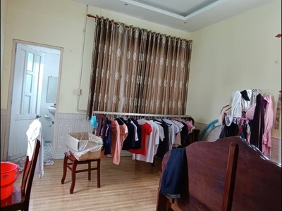 Cần bán gấp nhà mặt tiền  kinh doanh đỉnh,quận 12,105m2,3 tầng BTCT,với 7 pn,chỉ 6,6 tỷ. 4