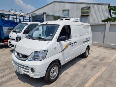 Xe tải nhẹ 2