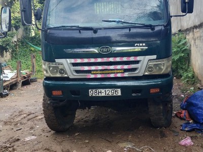 Gia đình cần bán gấp hai xe thaco 6 tấn 2 cầu sản xuất 2010. 3