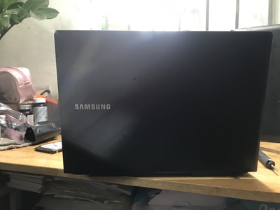 Bán laptop Samsung i5 ram 4gb ssd 120 0