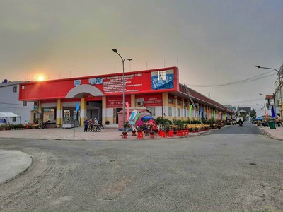 Bạn đất nền mặt tiền chợ vì trí đẹp đầu tư kinh doanh tot 0