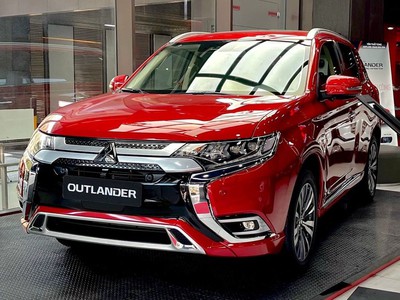 Chỉ từ 50tr cơ hội sở hữu outlander 2022 4