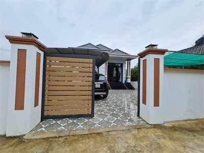 Chính chủ nhờ bán đất   nhà tk 32 mộc châu, 500m2 giá 6 tỷ 2