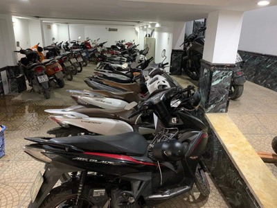 Bán tòa nhà phú đô . dt 162 m2, 7 tầng, mặt tiền 10 m. giá chào bán 22.5 tỷ nam từ liêm 4