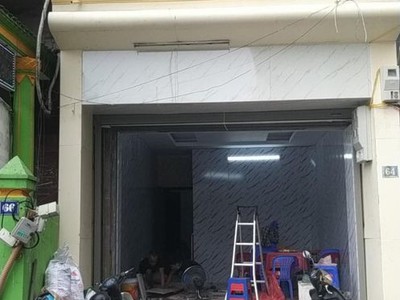 Chính chủ cho thuê mặt bằng tầng 1 làm cửa hàng kinh doanh, văn phòng. 2