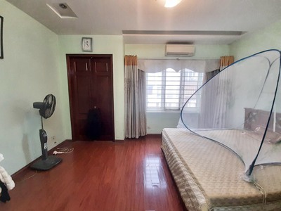 Bán nguyễn viết xuân hà đông 50m2 4 tầng 5.5m tiền kd 8.3 tỷ 4