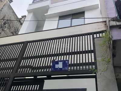 Bán Nhà 2 Lầu 4 pn Cạnh Coopmart Quang Trung Chỉ 3.45 tỷ 0