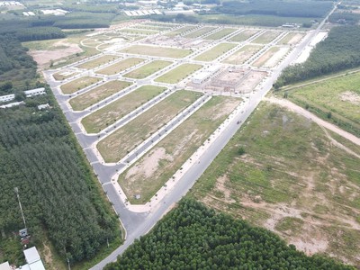 Khách hàng cần bán gấp đất nền đã có sỏ 110m2, mặt tiền 18m, ngay KDC Nam Hà,  NH cho vay 65 2