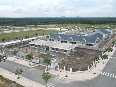 Khách hàng cần bán gấp đất nền đã có sỏ 110m2, mặt tiền 18m, ngay KDC Nam Hà,  NH cho vay 65 3