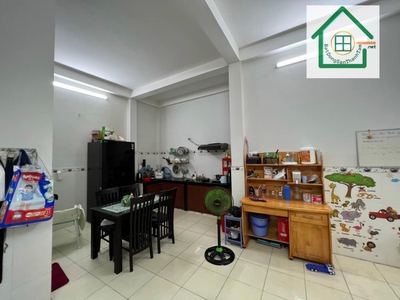 Bán Nhà 1 trệt 2 lầu gần Nguyễn An Ninh và TTHC Dĩ An p.Dĩ An, Tp. Dĩ An 2