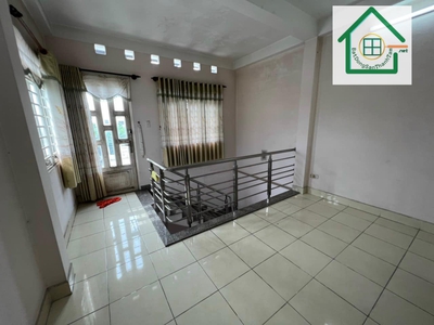Bán Nhà 1 trệt 2 lầu gần Nguyễn An Ninh và TTHC Dĩ An p.Dĩ An, Tp. Dĩ An 5