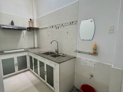 Bán nhà riêng chính chủ tại quận 6 hẻm thông rộng 2