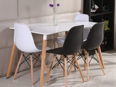 Bộ Bàn Ăn Nhựa 4 Ghế Eames 1