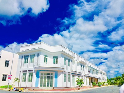 Biệt thự phố - 2 tỷ, kdc phú quý -  trung tâm q cái răng, dt 6,3x11m, đường ô tô 12m, sổ hồng riêng. 4