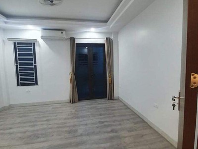 Nhà 6 tầng Ngọc Lâm, Long Biên, kinh doanh sầm uất, 35m2, 4.75 tỷ 0