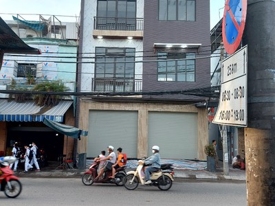 Bán nhà 3 tầng mặt tiền đường Lương Ngọc Quyến và đường Hải Hồ. Quận Hải Châu. 0