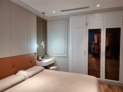 Cho thuê căn hộ cao cấp nội thất châu Âu 3 ngủ Minato 11