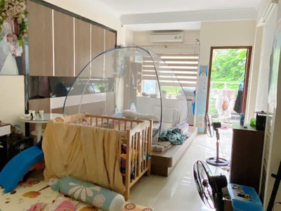 Bán nhà ngô thì nhậm hà đông, plo vỉa hè ô tô tránh 50m2, 5t, giá chỉ 9 tỷ 2