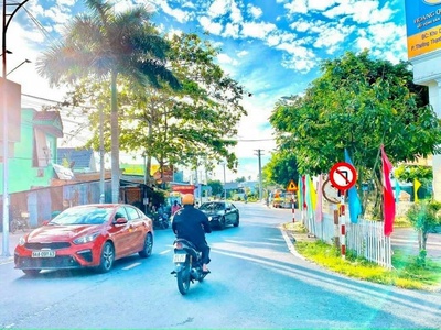 Nhà phố 1t1l - 2 tỷ, kdc hoàng quân, xây mới 100, sổ hồng riêng. dt 4,5x15,5m, đường ô tô 12m. 1
