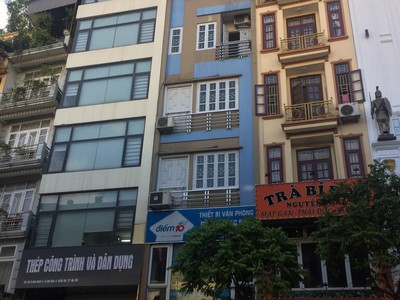 Cho thuê cửa hàng,văn phòng mặt phố Hào Nam 0