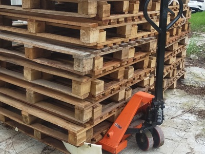 Bán thanh lý nhanh pallet gỗ kê hàng giá rẻ tại Đà Nẵng 1