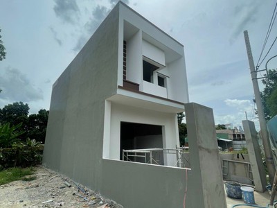 Bán nhà Tân An, TDM, sổ sẵn, mặt tiền đường nhựa 1 trệt, 1 lầu giá chỉ 2ty650, ngân hàng hỗ trợ vay 3