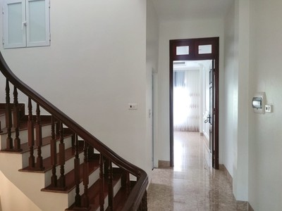 Bán gấp nhà dịch vụ kiến hưng, đa sỹ, hà đông, dt50m, 4 tầng, full nội thất, kinh doanh, văn phòng 4