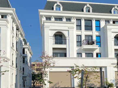 Chính chủ bán căn shophouse xẻ khe lô số 93 làng việt kiều quốc tế hải phòng 1