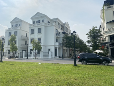 Bán căn biệt thự liền kề Vinhome Marina SB118 0