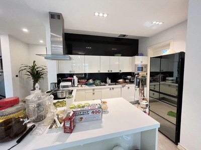 Mặt Phố Bà Triệu  300 500 m2-Mặt Tiền 10M  -Diện tích Lớn 360M2 --270 Tỷ 4