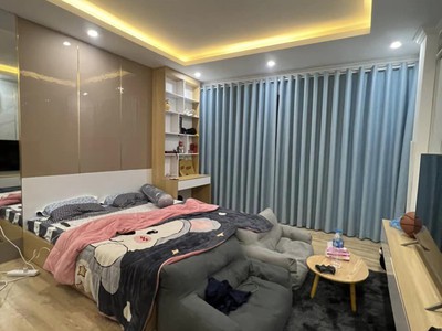 Nhà Đẹp Mặt Phố Q. Tây Hồ - 10.6 TỶ -Gần Hồ mặt tiền 4.2M-35M2 -6 Tầng Thang máy 3