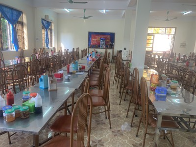 Chính chủ cần sang nhượng lại căng tin bán hàng tại trường cao đẳng kinh tế cn hn số 106 tả thanh 0