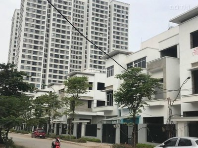 Bán căn biệt thư 226m mặt tiền 16m hai mặt đường khu ngoại giao đoàn gần đại sứ quán hàn quốc 72 tỷ 1