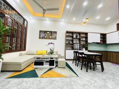 Bán nhà Mới ngõ 44 Trần Thái Tông 44m2 x 5 Tầng, Mt 5m giá 5,3 tỷ 2