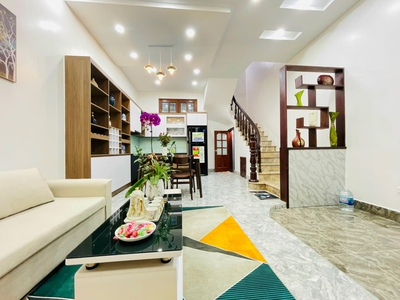 Bán nhà Mới ngõ 44 Trần Thái Tông 44m2 x 5 Tầng, Mt 5m giá 5,3 tỷ 8