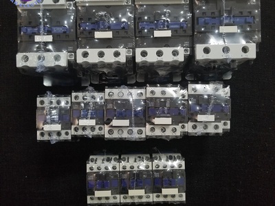 Khởi động từ   Contactor CJX2 2