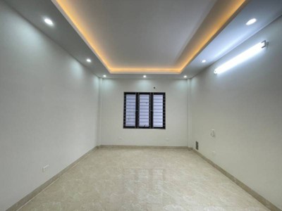Nhà chính chủ kẹt tiền cần bán gấp nhà 1 trệt 3 lầu 120m2 3