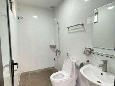 Nhà chính chủ kẹt tiền cần bán gấp nhà 1 trệt 3 lầu 120m2 4