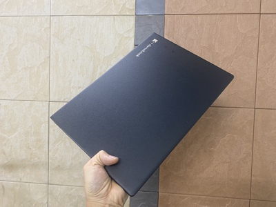 Laptop Toshiba Portege X30 mỏng nhẹ chỉ nặng 1kg pin 5h-7h i5-7200u 2