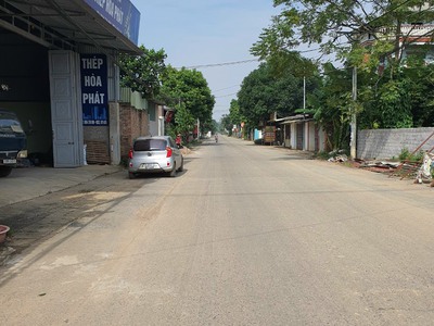 195m mặt đường phú cát kinh doanh, gần đường đôi công nghệ cao hòa lạc 2