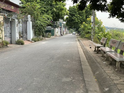 Đất phân lô thạch bàn, lô góc, ngõ xe tải 5 tấn đỗ cửa, 110m, 9.2 tỷ 2