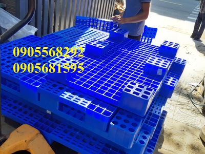 Bán pallet nhựa mới sản xuất PL04LS giá cực rẻ tại miền Trung 0