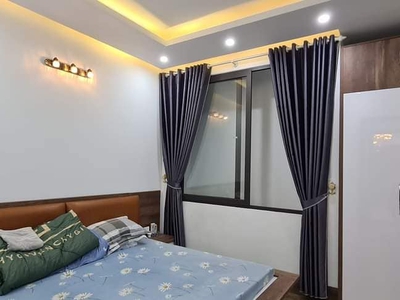 8 tỷ 750 , 50m x 5 tầng, vỉa hè, thang máy, pllk   kđt văn khê hà đông 2