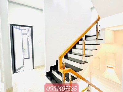 Bán Nhà Sổ Riêng Sân Xe Hơi có Hoàn Công Gần Bệnh Viện Tp. Dĩ An 10